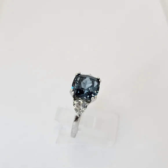 Genuine London Blue & White Topaz Ring in Rhodium Over Sterling Silver Sz 9.5! - Picture 4 of 6
